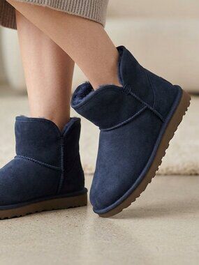 Shearling Wool Booties Women's Size 8 Blue Ankle Boots Flats New